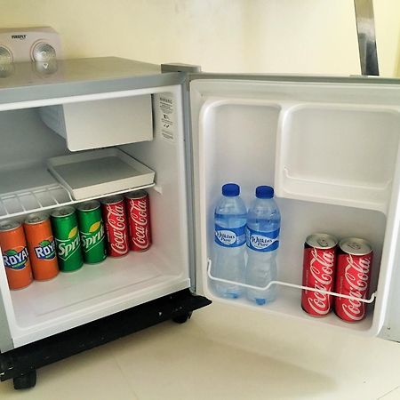 ホテル ラックス ブティック ボラカイ Balabag  部屋 写真